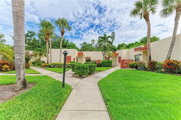 813 Spring Lakes Boulevard, BRADENTON, FL 34210