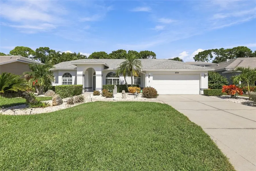 4304 Balmoral Way, Sarasota, FL 34238 - #2