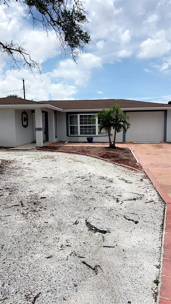 3100 Lake Ridge Drive, SARASOTA, FL 34237