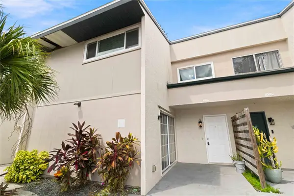 1006 Longfellow Court, SARASOTA, FL 34243