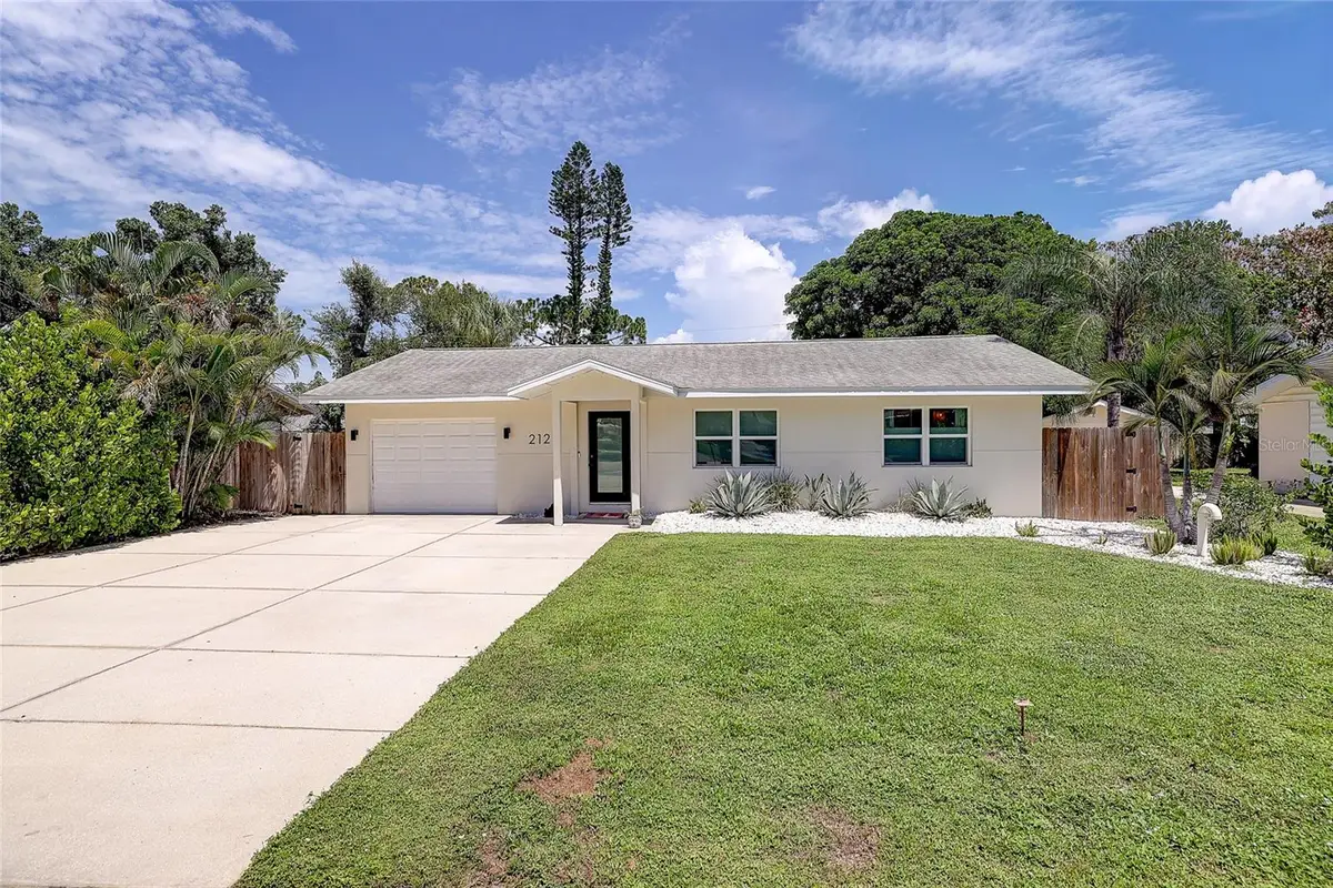 2121 Palm Terrace, Sarasota, FL 34231 - #1