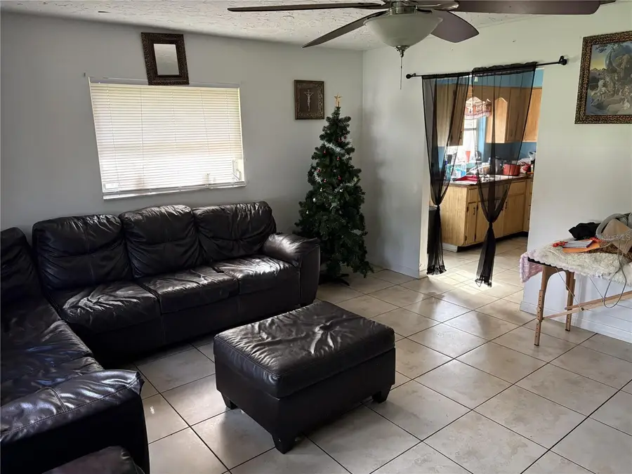 2204 54th Avenue Drive W, Bradenton, FL 34207 - #3