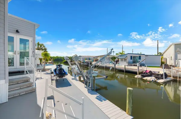 6922 E Bayou Lane, BRADENTON, FL 34207