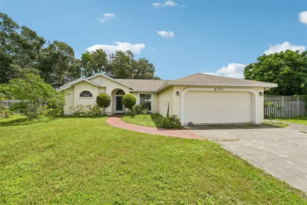 6701 3rd Street W, BRADENTON, FL 34207