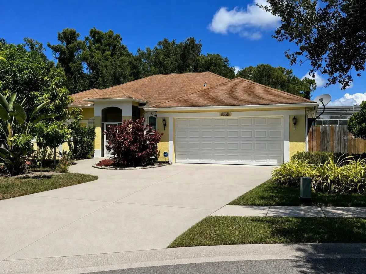 5631 Bent Oak Drive, Sarasota, FL 34232 - #1