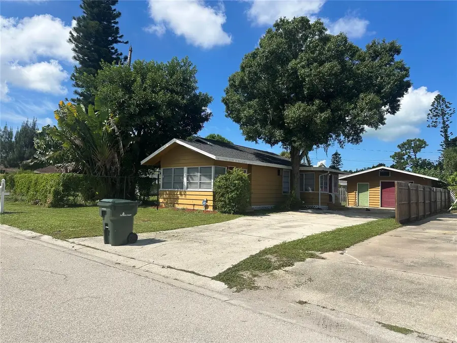 3928 S East Avenue, Sarasota, FL 34231 - #2