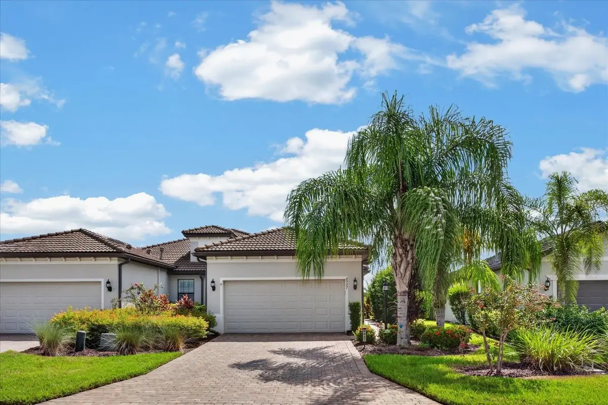 6927 Holbrook Cove, Lakewood Ranch, FL 34202 - #1
