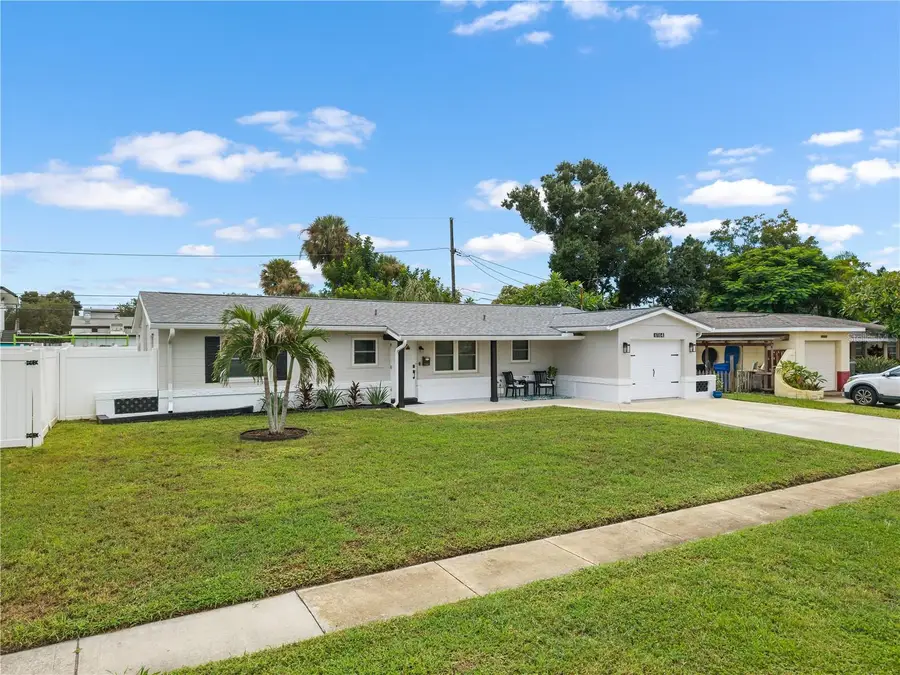 6164 23rd Avenue N, Saint Petersburg, FL 33710 - #2
