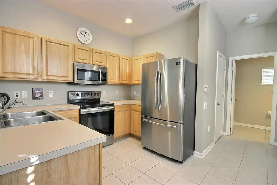 8238 72nd St E, Bradenton, FL 34201 - #2