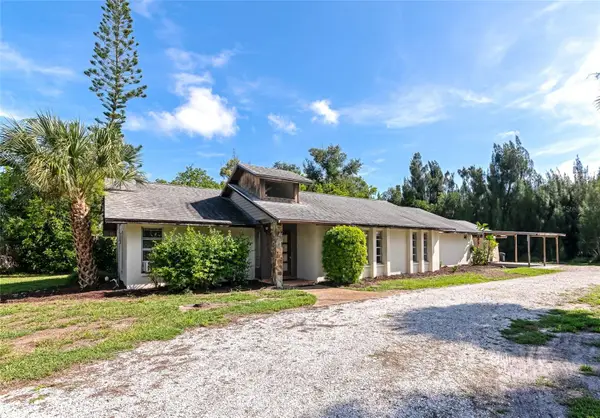1351 Mustang Street, NOKOMIS, FL 34275
