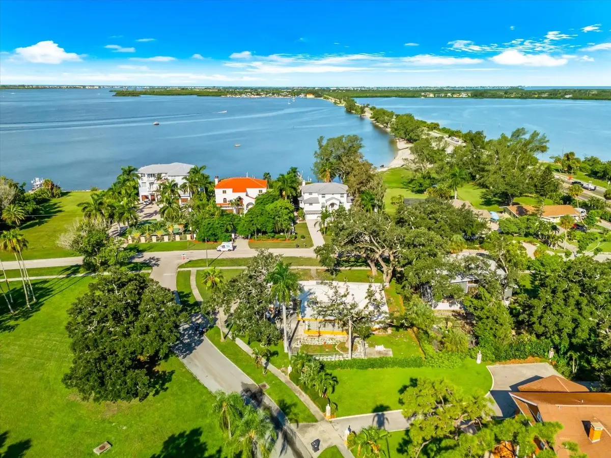 507 Palma Sola Boulevard, Bradenton, FL 34209 - #1