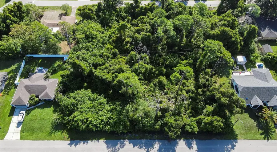 2458 Woodyglen Street, Port Charlotte, FL 33948 - #2