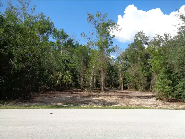 8007 Chaucer Drive, WEEKI WACHEE, FL 34607