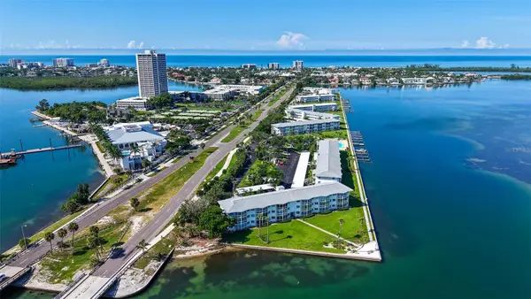 777 John Ringling Boulevard #2, SARASOTA, FL 34236