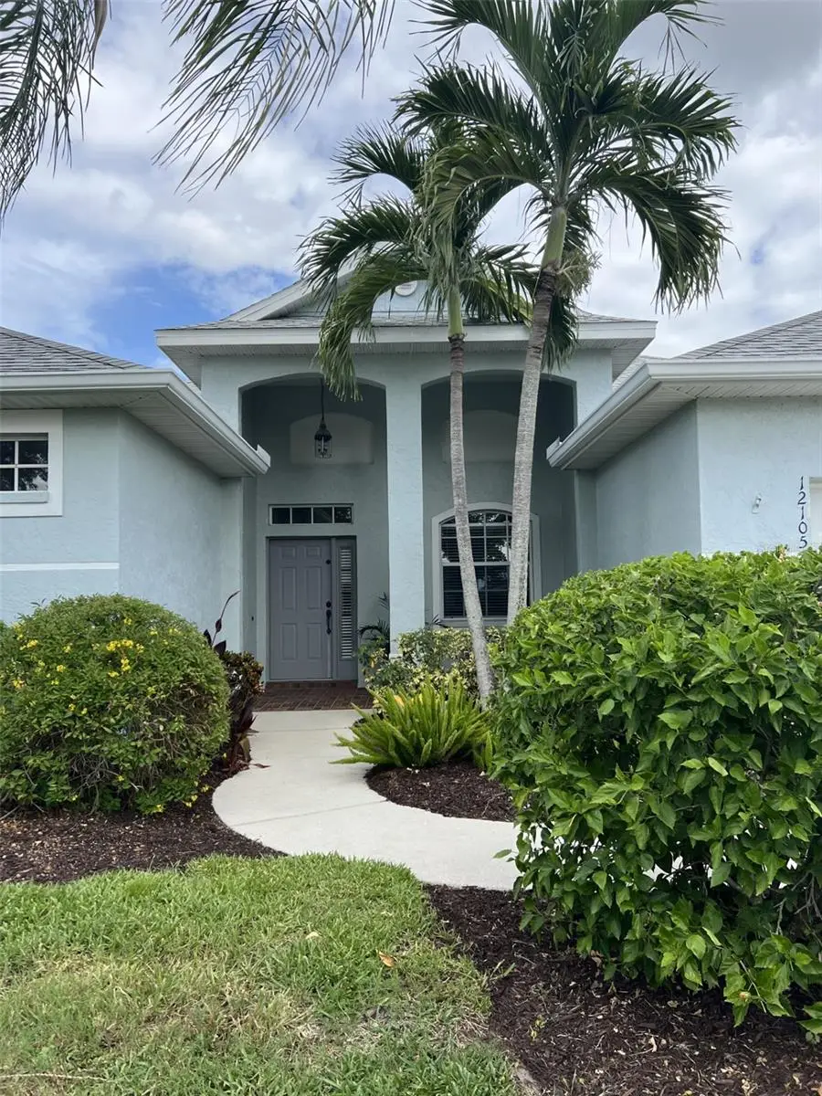 12105 Beeflower Drive, Lakewood Ranch, FL 34202 - #2