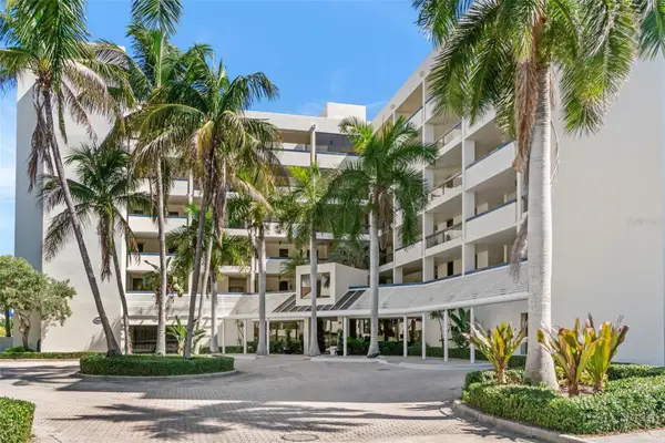 1932 Harbourside Drive #214, LONGBOAT KEY, FL 34228