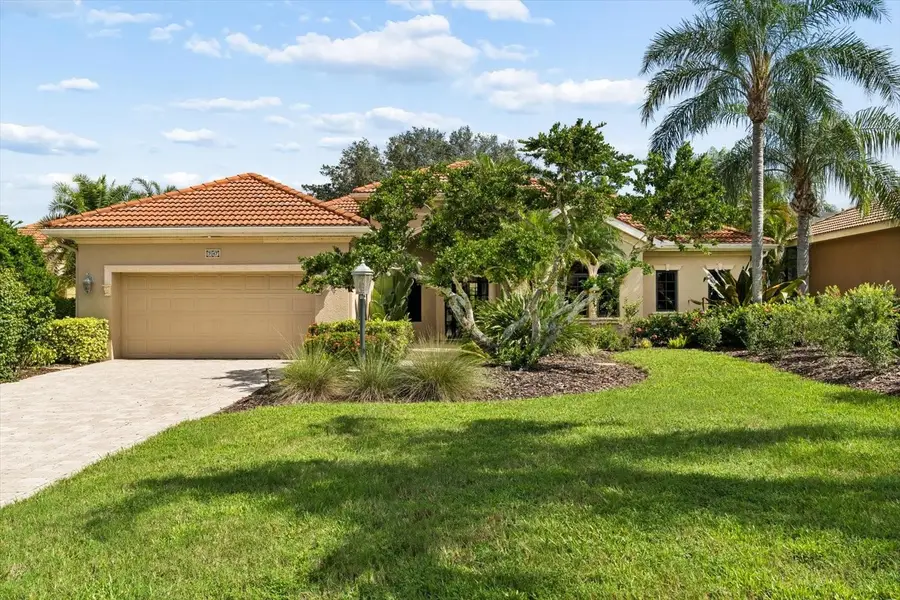 7047 Vilamoura Place, Lakewood Ranch, FL 34202 - #3