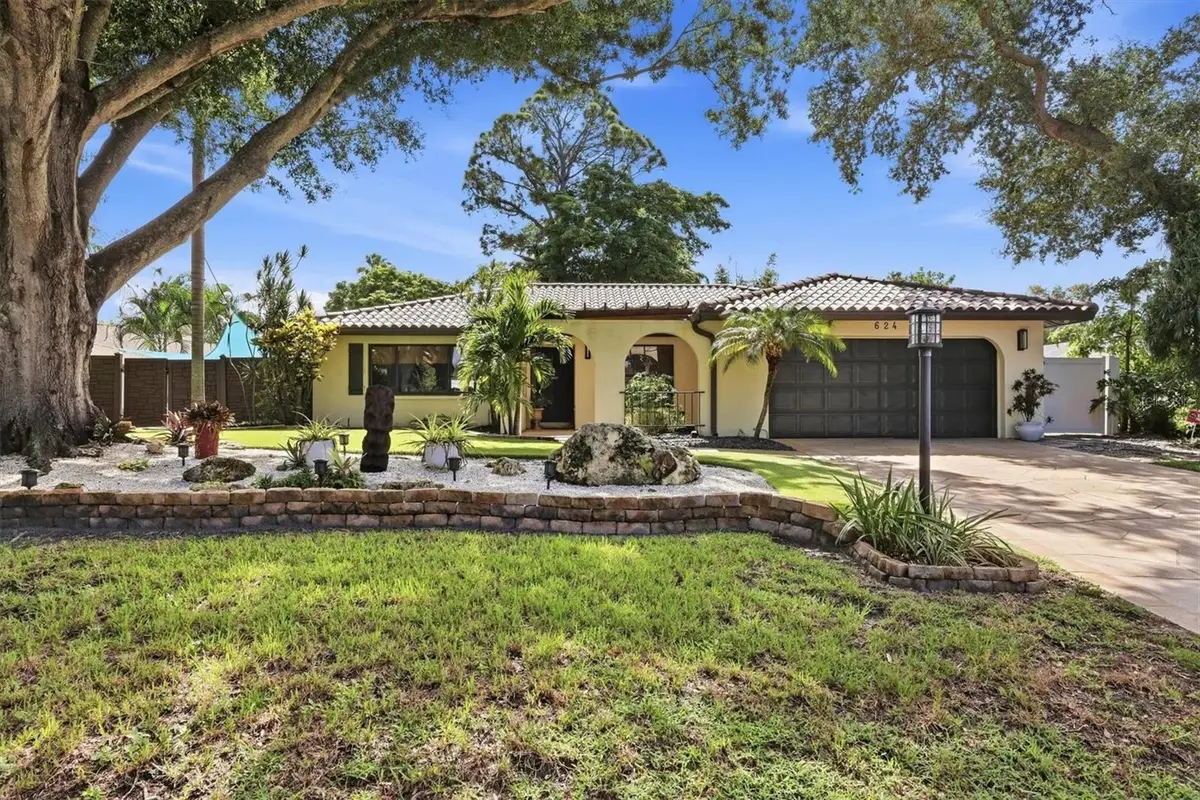 624 Saint Andrews Drive, Sarasota, FL 34243 - #1