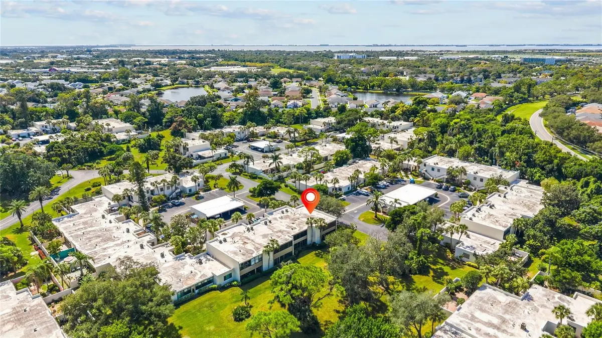 521 Lakeside Drive, Bradenton, FL 34210 - #1