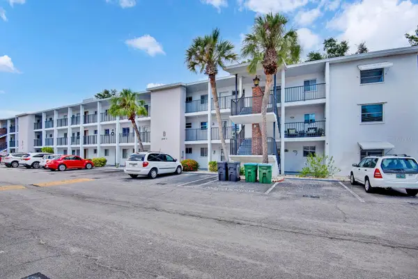 5853 Palm Lane #B7, BRADENTON, FL 34207