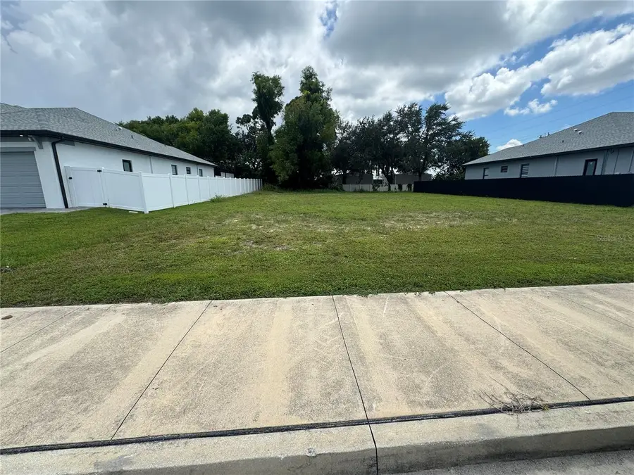 106 SE 8th Street, Cape Coral, FL 33990 - #2