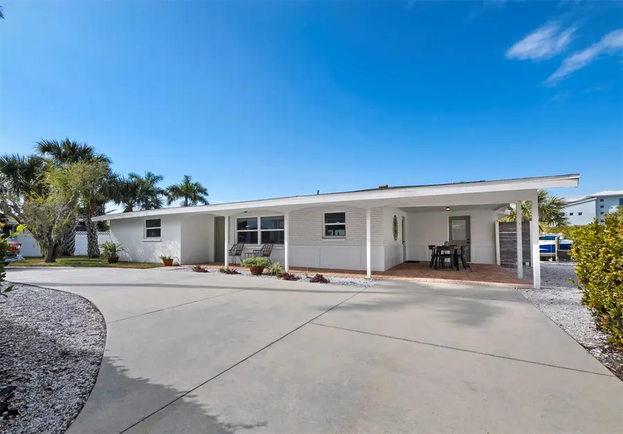 691 Tarawitt Drive, Longboat Key, FL 34228 - #2