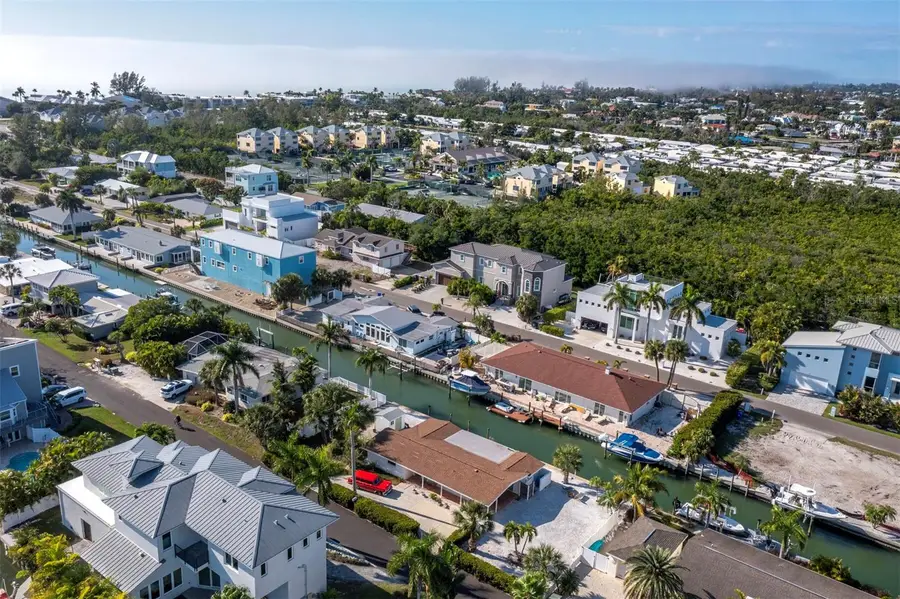 691 Tarawitt Drive, Longboat Key, FL 34228 - #3