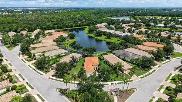 7159 Westhill Court, LAKEWOOD RANCH, FL 34202