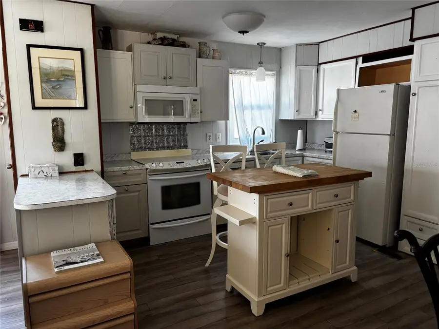 116 Roma Road, Venice, FL 34285 - #3