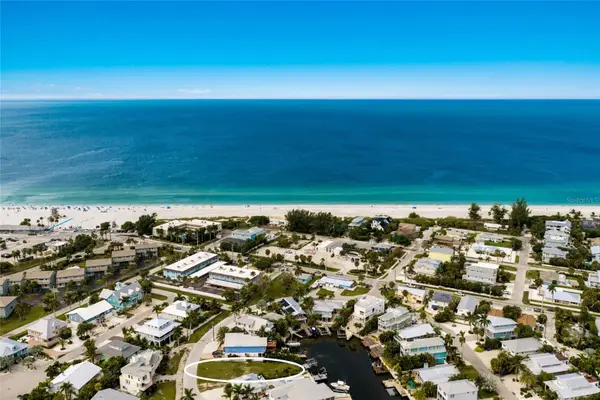 214 S Harbor Drive, HOLMES BEACH, FL 34217
