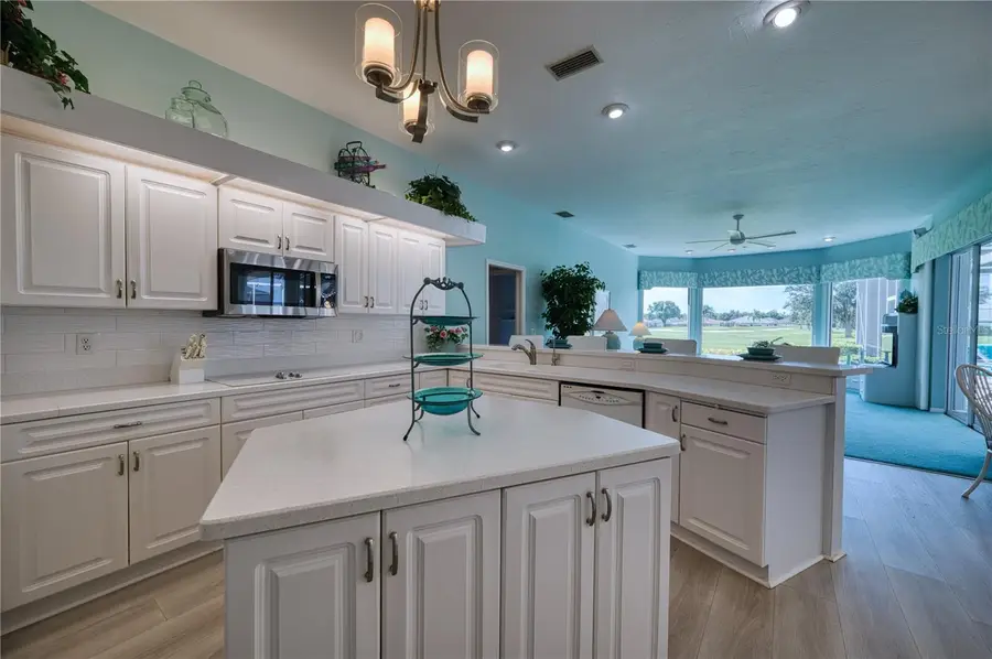 6802 Drewrys Bluff, Bradenton, FL 34203 - #3