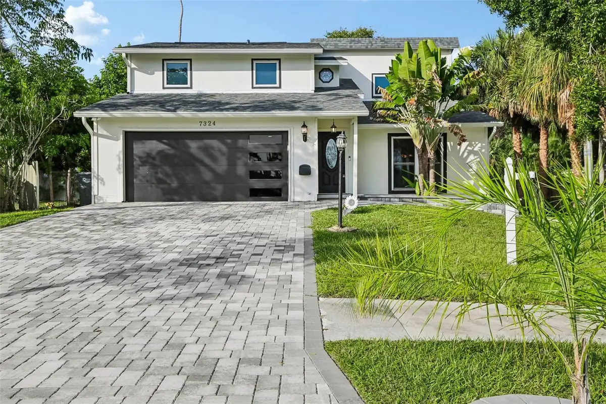 7324 Phillips Street, Sarasota, FL 34243 - #1