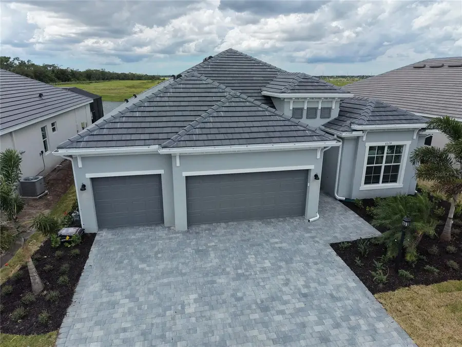 6028 Mound Key Run, Lakewood Ranch, FL 34211 - #2