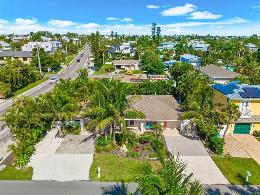 400 75th Street, Holmes Beach, FL 34217 - #2