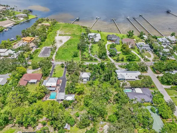 3601 Riverview Boulevard, BRADENTON, FL 34205