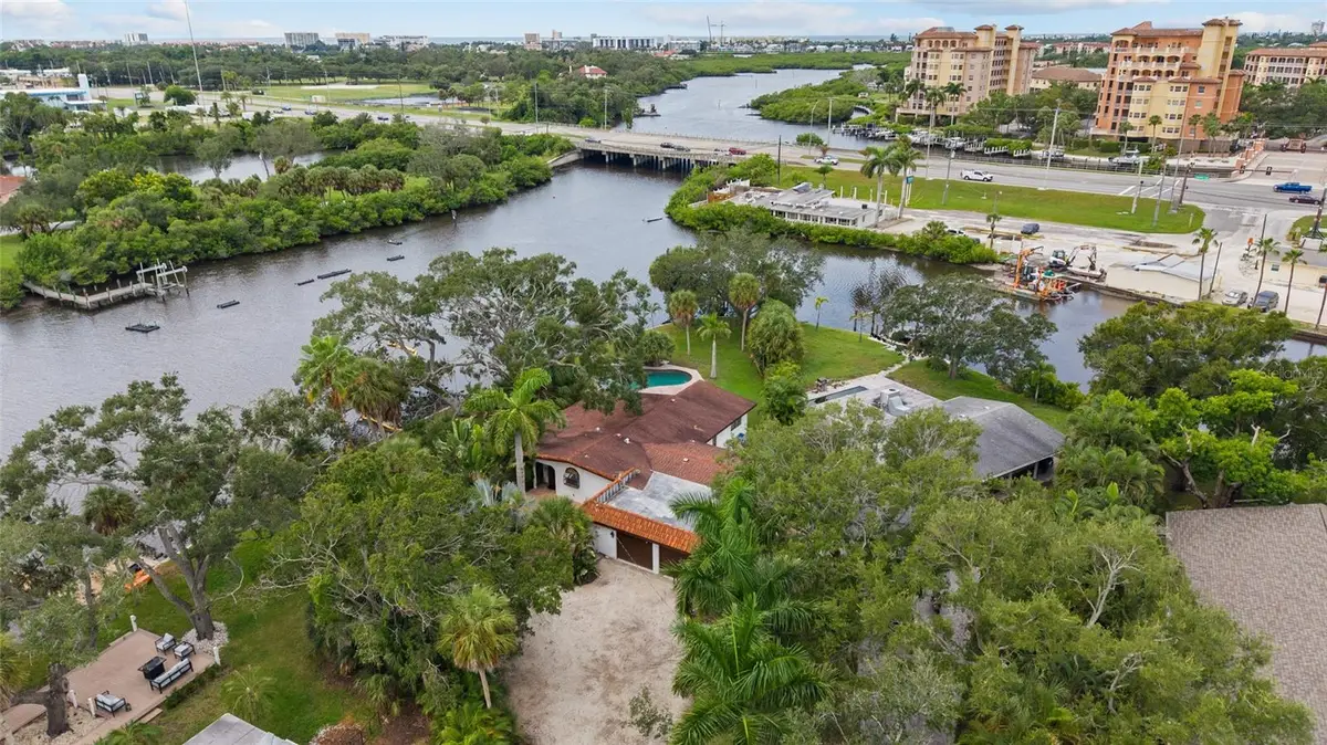 5381 Palos Verdes Drive, Sarasota, FL 34231 - #1