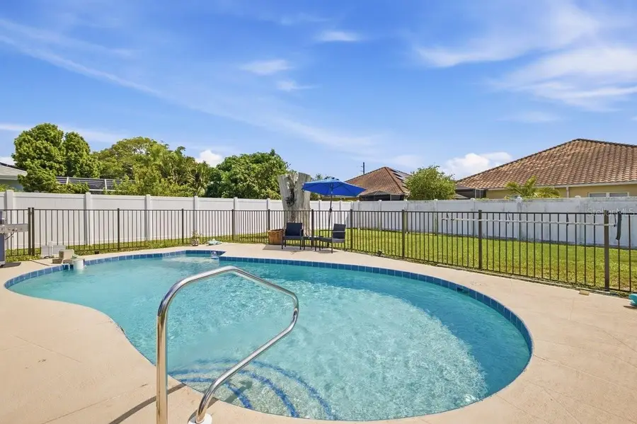 7201 11th Avenue W, Bradenton, FL 34209 - #2