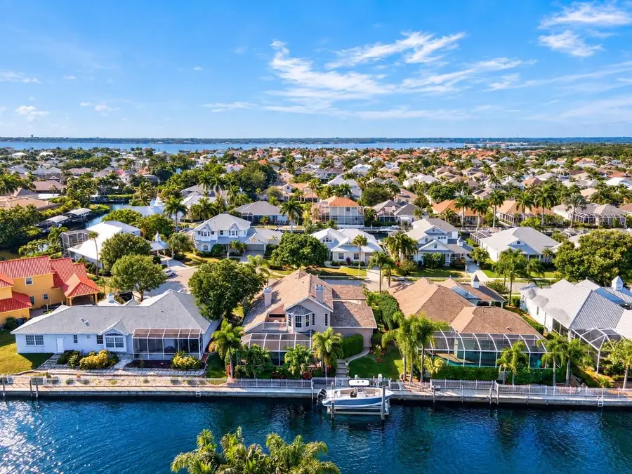 4716 Starboard Drive, Bradenton, FL 34208 - #2