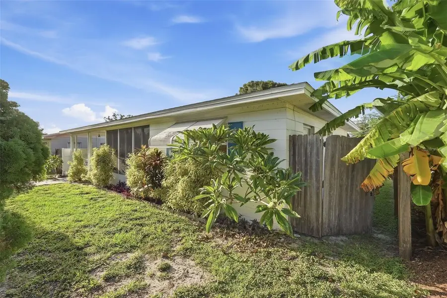 5375 49th Avenue N, Saint Petersburg, FL 33709 - #2