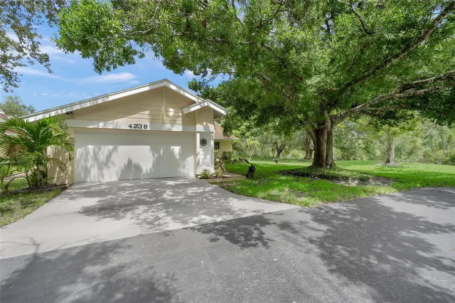4239 Carriage Drive #36, Sarasota, FL 34241 - #2