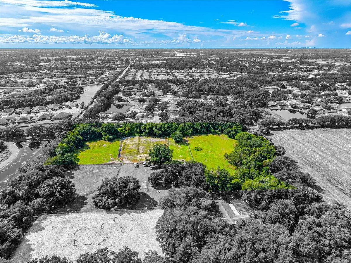 2nd Avenue Ne, Bradenton, FL 34212 - #1