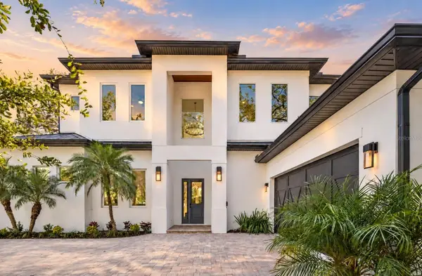 2420 Floyd Street, SARASOTA, FL 34239