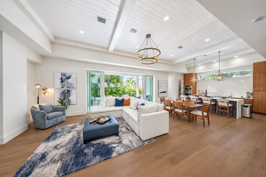 2420 Floyd Street, Sarasota, FL 34239 - #3