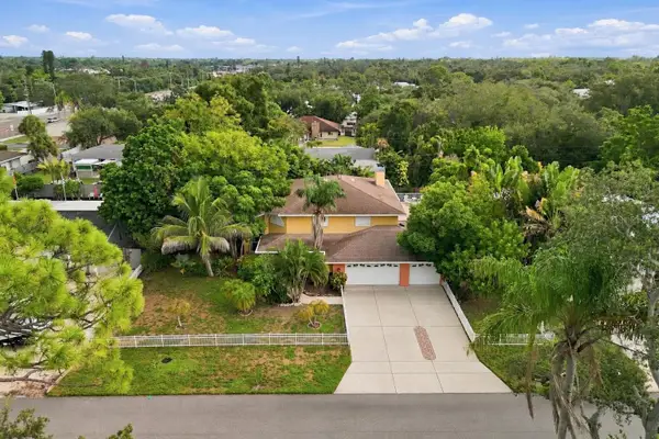 2429 Whippoorwill Circle, SARASOTA, FL 34231