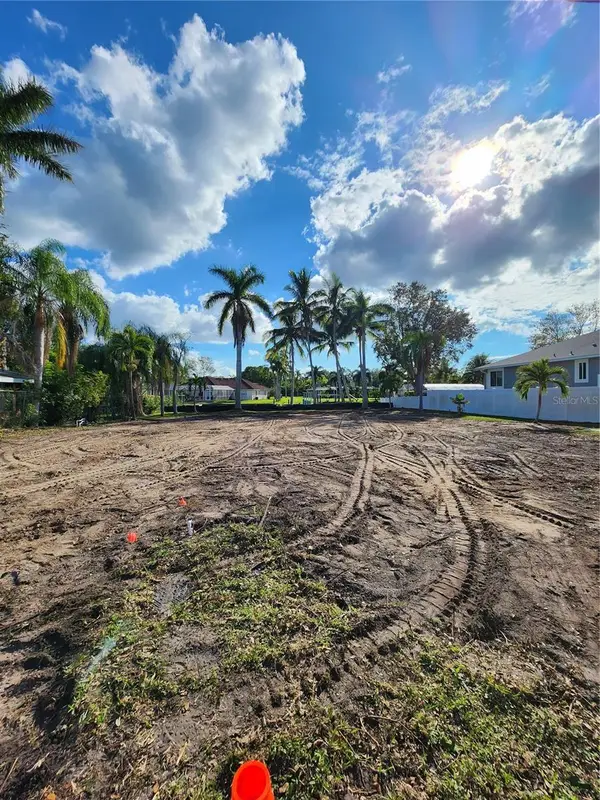 6915 9th Avenue Nw, BRADENTON, FL 34209