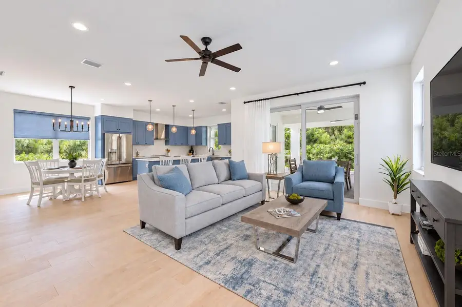 1647 Siesta Drive, Sarasota, FL 34239 - #3