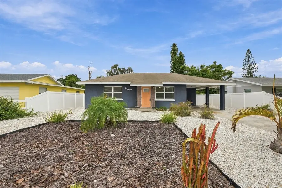 1007 21st Avenue W, Palmetto, FL 34221 - #2