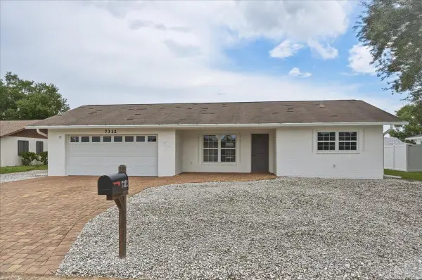 7312 17th Avenue W, BRADENTON, FL 34209