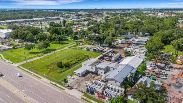51st Avenue E, BRADENTON, FL 34203