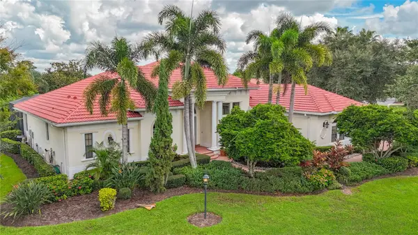 7819 Rosehall Cove, LAKEWOOD RANCH, FL 34202